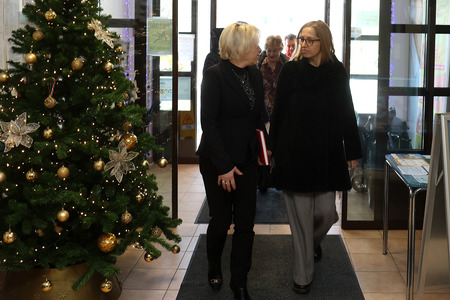 DELOVNI OBISK MINISTRICE ZA ZDRAVJE V ZD DR BOŽIDARJA LAVRIČA CERKNICA 05 FOTO LJUBO VUKELIČ